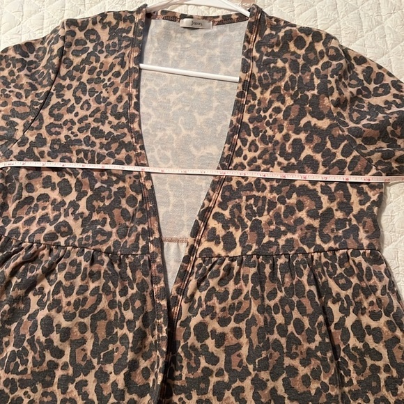 Leopard Cardigan - Picture 5 of 8
